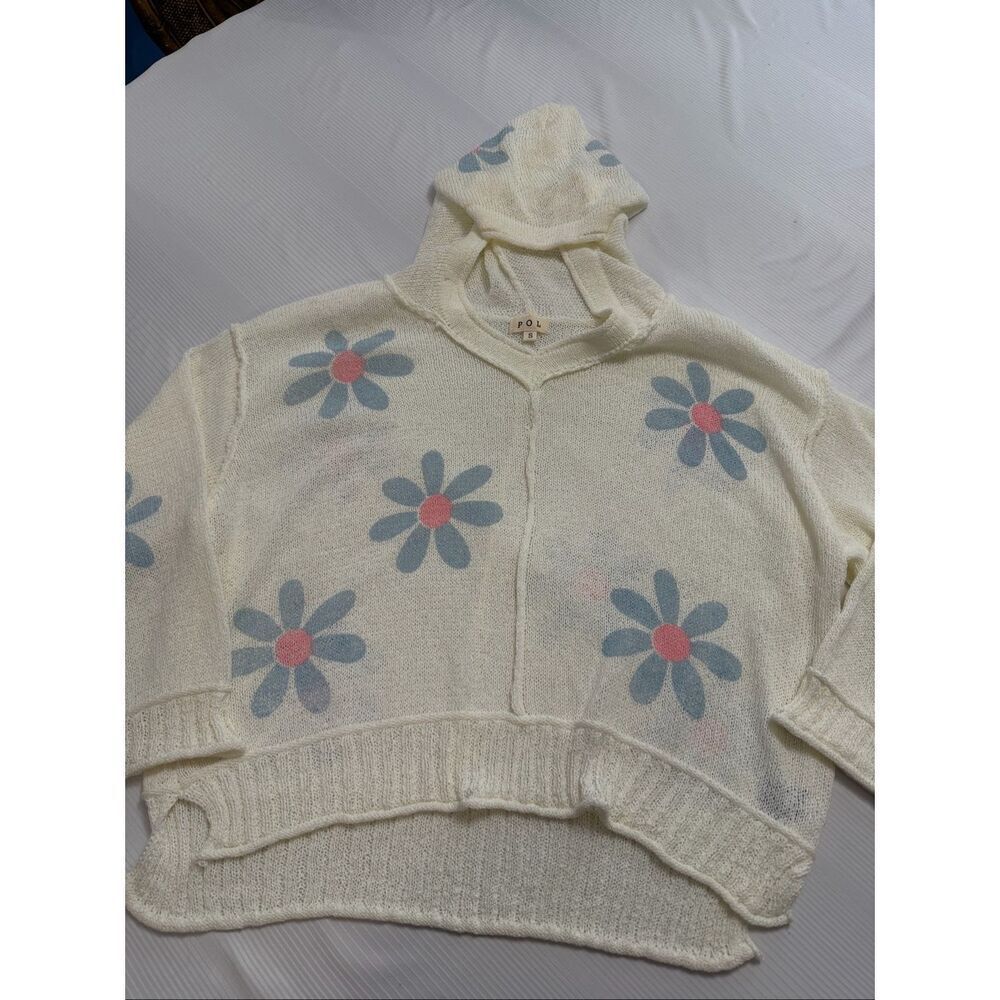 POL Golden Days Lightweight Floral Top Sweater Size Small